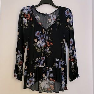 American Eagle Floral Blouse